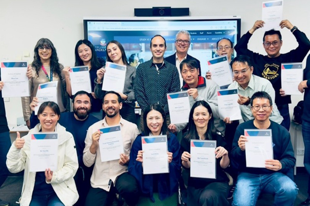 Expanding Horizons in EMI Teaching—Faculty Share Insights from Training in Australia(Open new window)